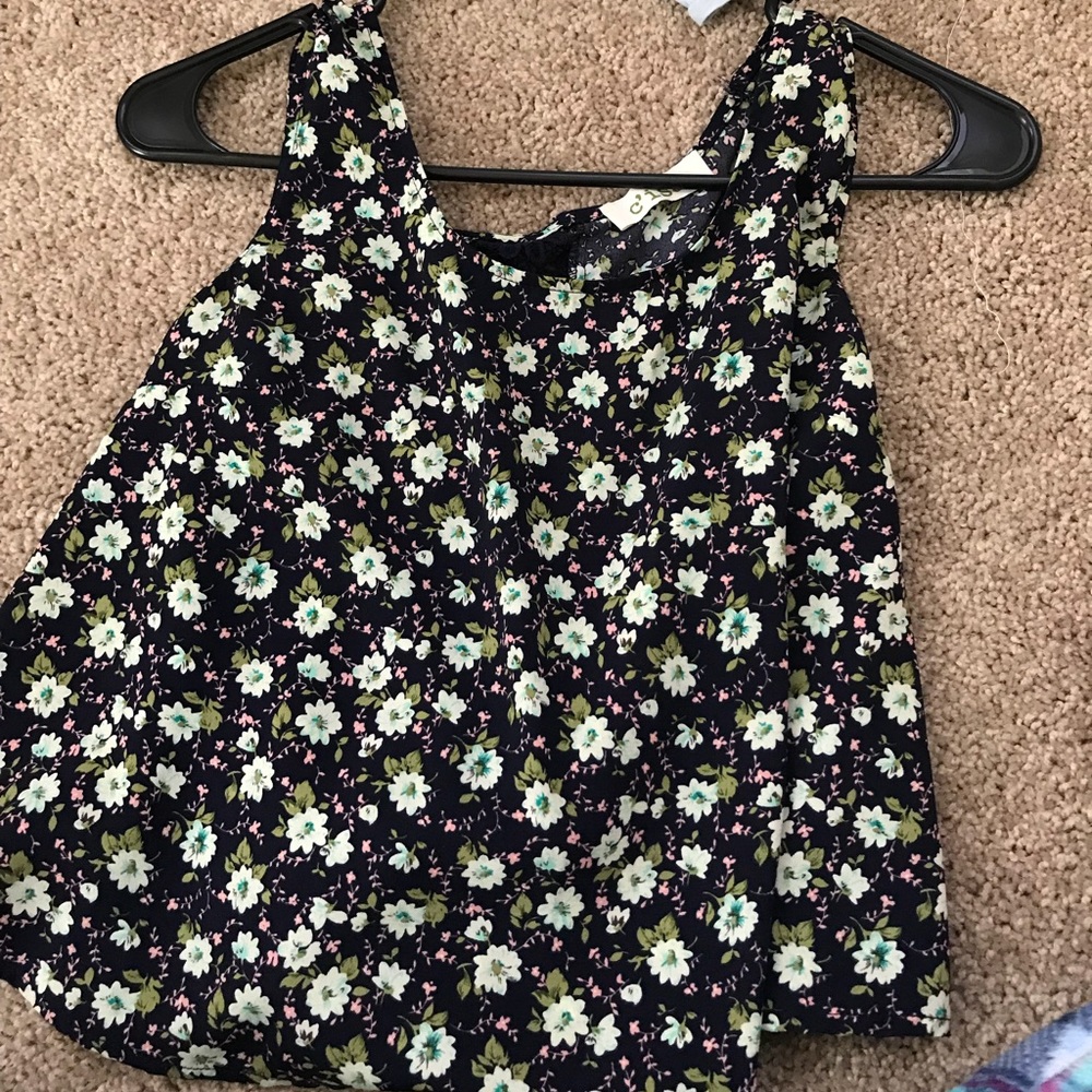 c’isa crop top